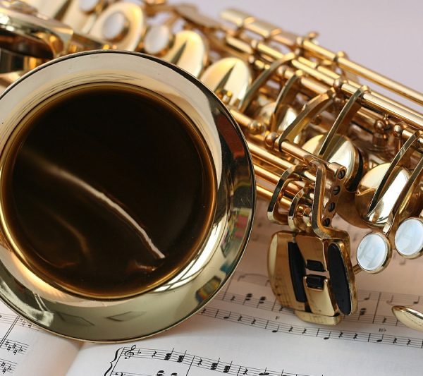 L’Escola Municipal de Música Pau Casals del Vendrell busca professor/a de saxo